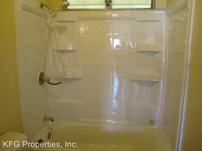 Building Photo - 84-786 Lahaina St