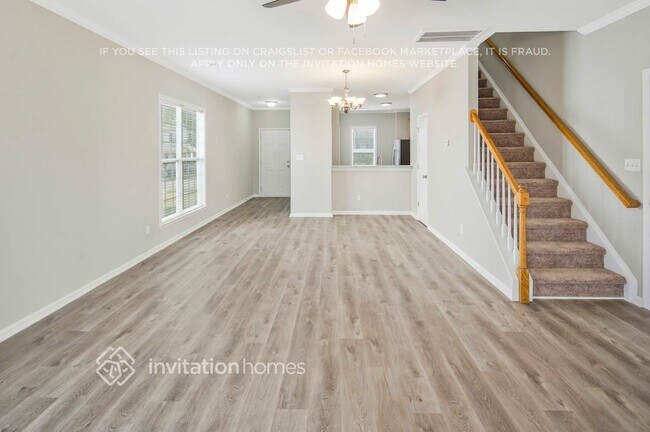 Foto del edificio - 3829 Thomas Ridge Dr