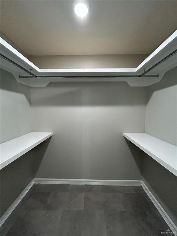 Building Photo - 7 Multi National