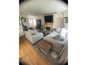 Building Photo - 9524 Zircon Ct N