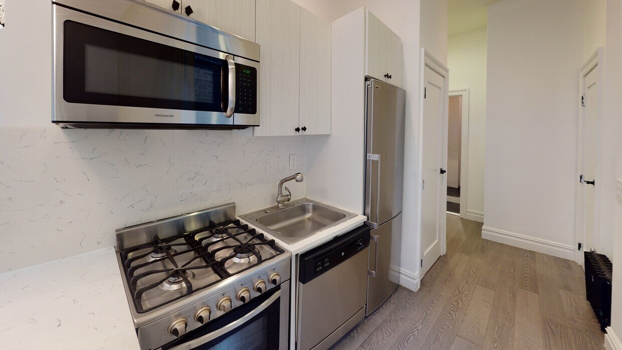 Photo - 824 9th Ave Apartment