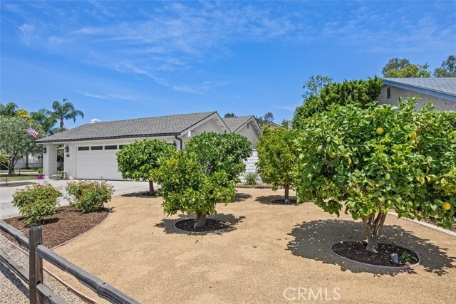 Building Photo - 31204 Via Solana