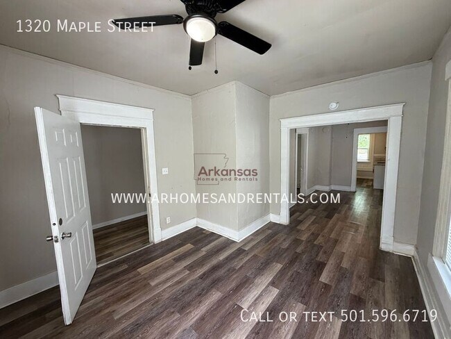 Foto del edificio - 1320 Maple St