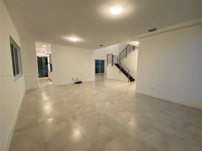 Foto del edificio - 10271 NW 75th Terrace