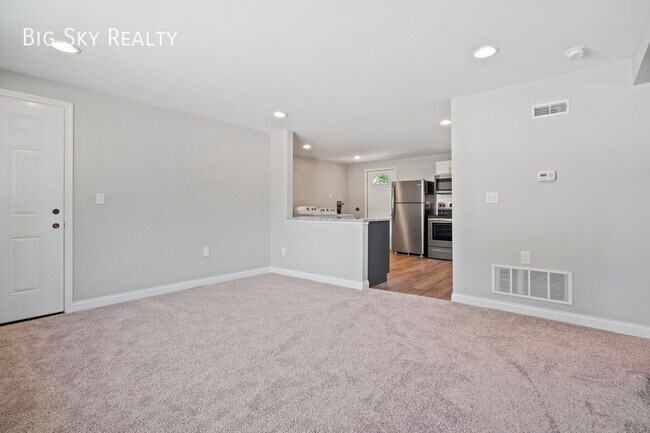 Foto del edificio - The Huntley - Creekside 2 bed / 1 bath - N...