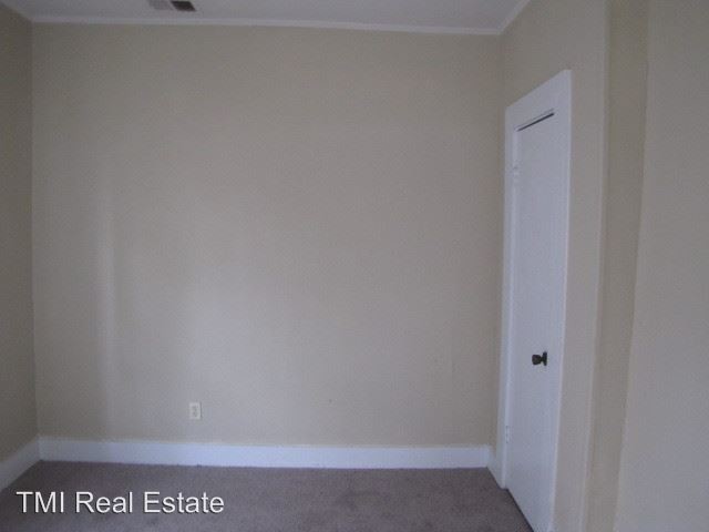 Foto del edificio - 533 16th Ave NW