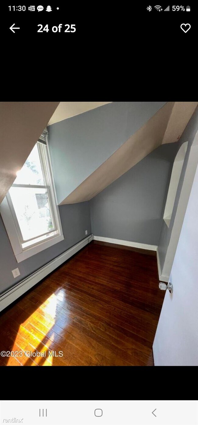Building Photo - 2 br, 1 bath Duplex - 1845 Highland Avenue...