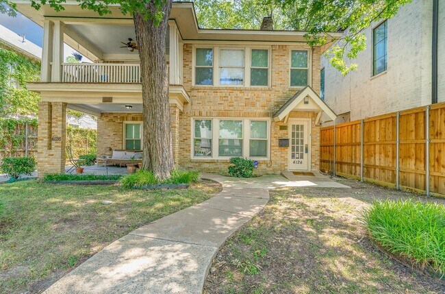 Foto del edificio - 4124 Herschel Ave