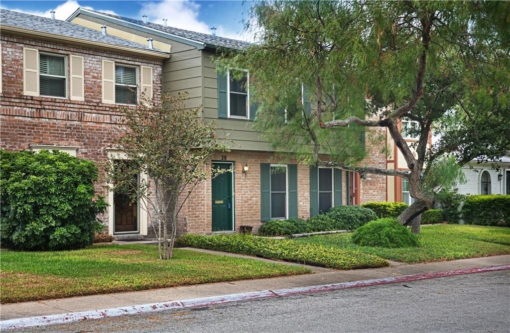 Foto principal - 28 Townhouse Ln