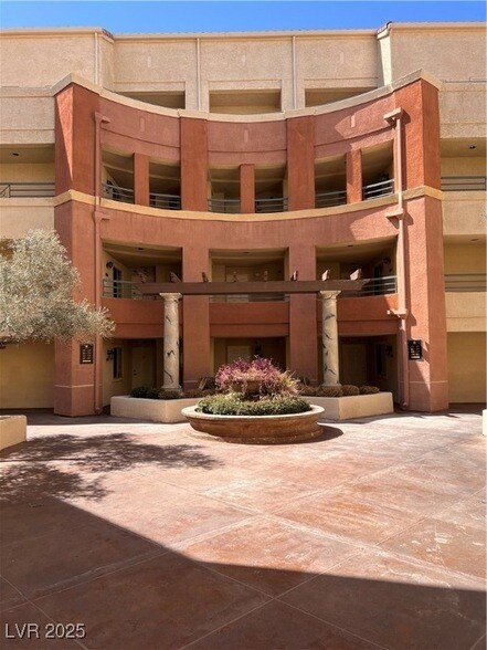Foto del edificio - 260 E Flamingo Rd