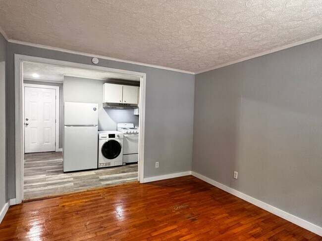 Foto del edificio - 1508 6th St SE