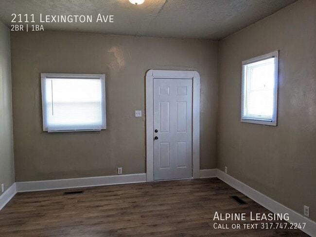 Building Photo - Fountain Square 2BR Duplex