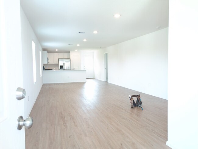 Building Photo - 26903 Vista Harbor Dr