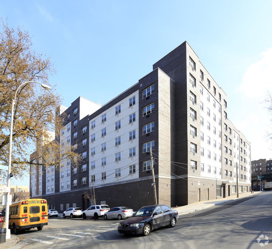 Building Photo - Crotona Terrace