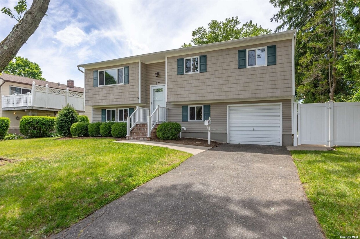 Primary Photo - 271 6th Ave