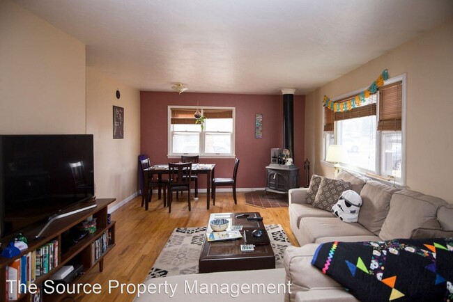 Building Photo - 3 br, 2 bath House - 2129 Clearview Ave
