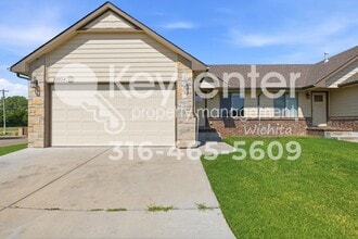 Building Photo - 12804 E Timber Lake Rd