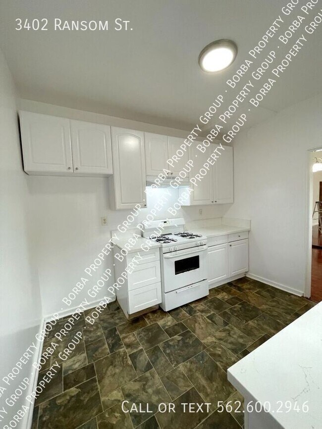 Foto del edificio - 3402 E Ransom St