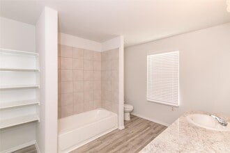 Building Photo - 24415 Volta Gardens Ct