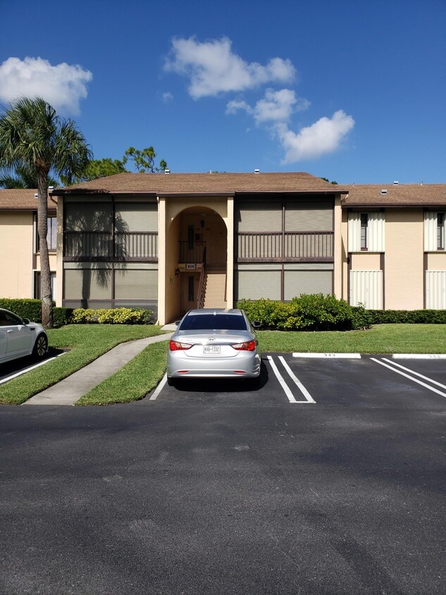 820 Sky Pine Way Unit C2, Greenacres, FL 33415 Condo for Rent in Greenacres, FL