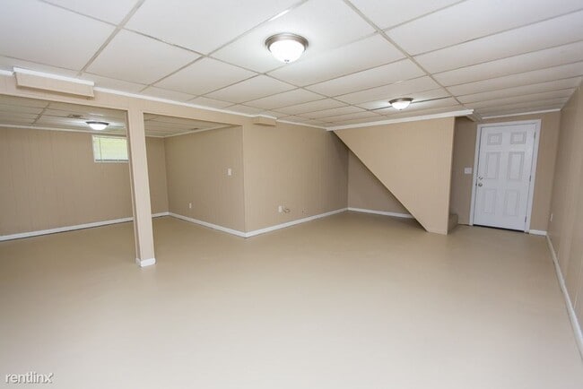 Building Photo - 1536 Tarrant Huffman Rd
