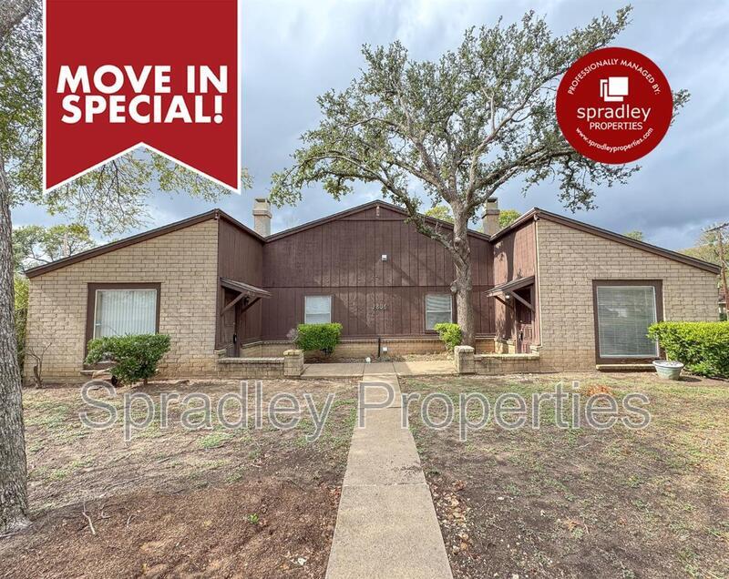 Foto principal - 3806 Shallow Ford Rd