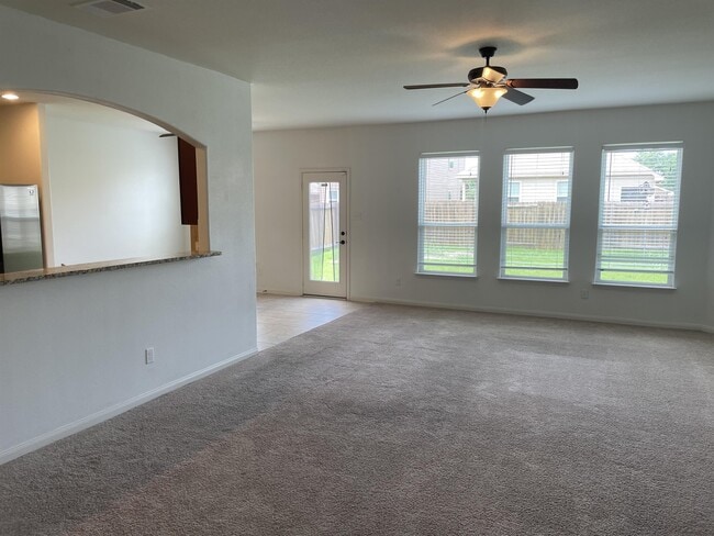 Foto del edificio - 1680 Breanna Ln