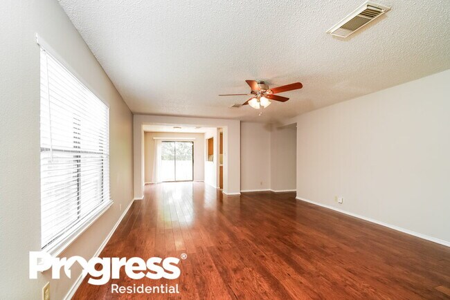 Building Photo - 6114 Candletree