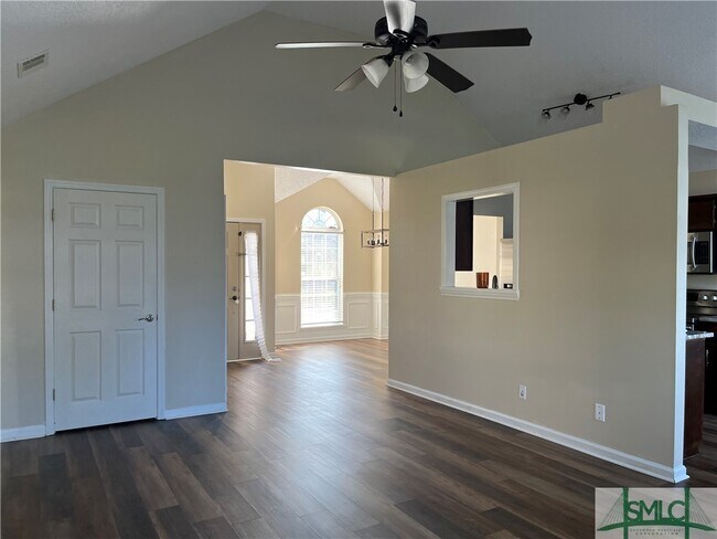 Building Photo - 442 Plantation Pl