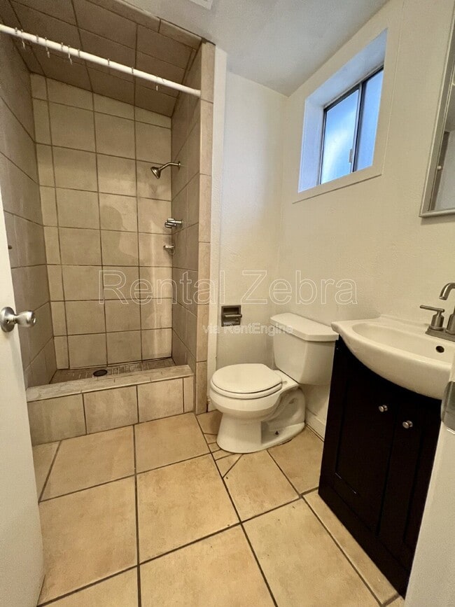 Foto del edificio - 2142 K St