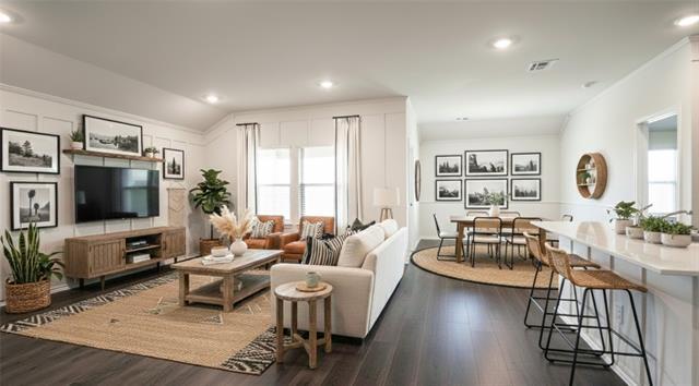 Foto del edificio - 807 Old Blf Ln