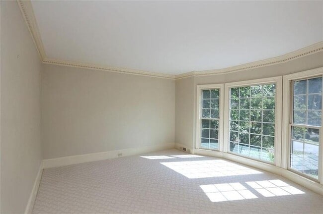 Foto del edificio - 3741 Bays Ferry Way