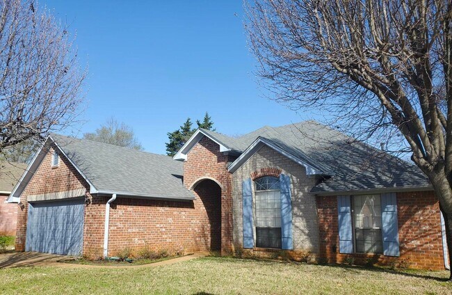 Foto del edificio - COMING SOON! Whitehouse! Gorgeous 4 Bedroom, 2 Bath Home