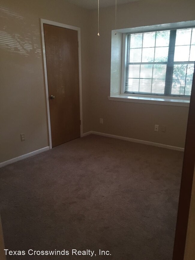 Building Photo - 3 br, 2 bath House - 3104 FORESTWOOD