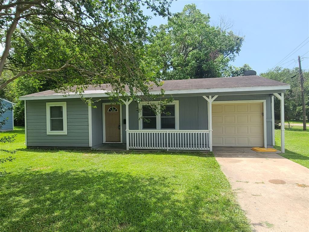 1023 Sycamore St, La Marque, TX 77568 House for Rent in La Marque, TX