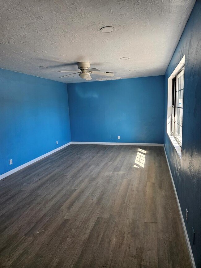 Foto del edificio - 33096 Squaretop Rd