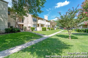 Building Photo - 11843 Braesview