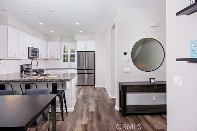 Foto del edificio - 21412 Dahlia Ct