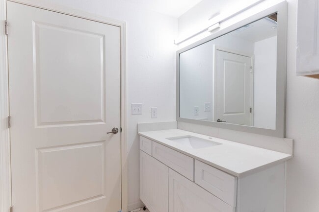 Foto del edificio - Rock Creek Apartments