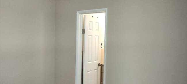 Foto del edificio - 4568 W 170th St