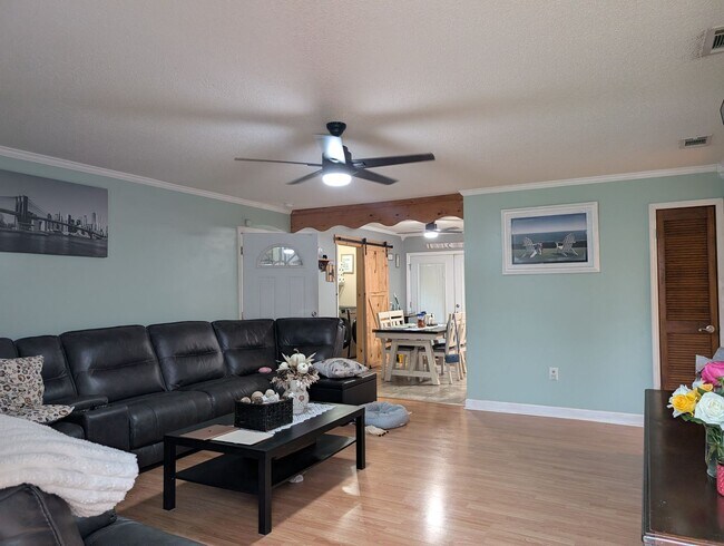 Building Photo - COMIG SOON!!!!! Charming 3 Bedroom, 2 Bath...
