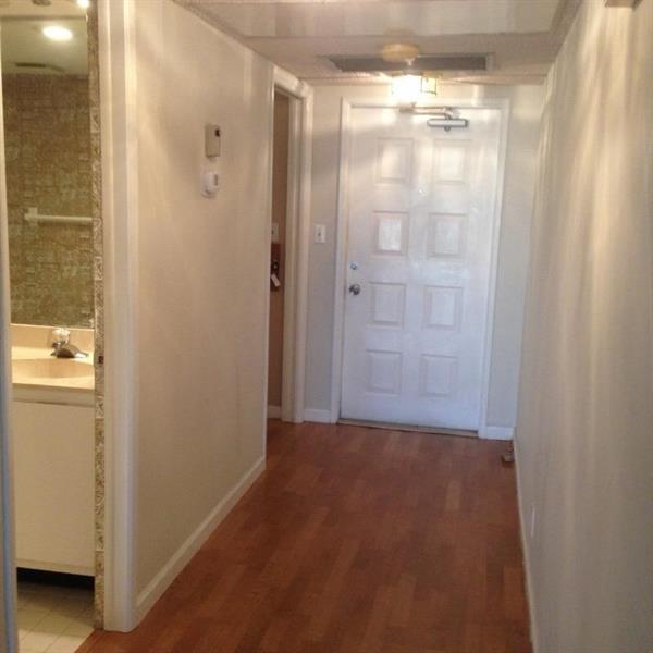 Foto del edificio - 4015 W Palm Aire Dr