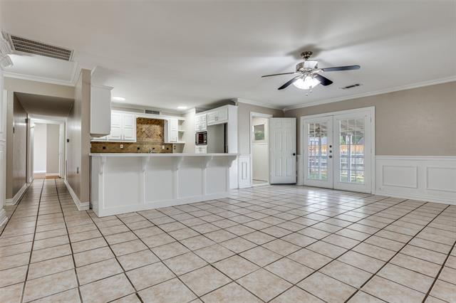 Building Photo - 558 Ridgemont Dr