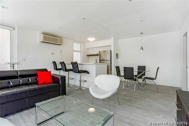 Foto del edificio - 6860 Harding Ave