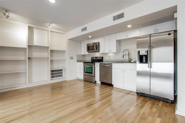 Foto principal - 4134 Travis St