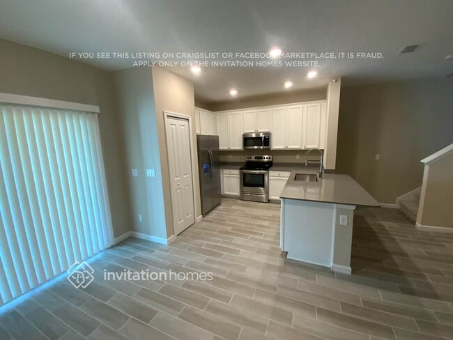 Foto del edificio - 659 Cherry Ridge Dr