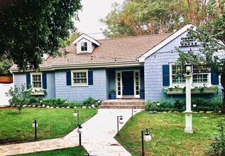 Building Photo - 6334 Orion Ave