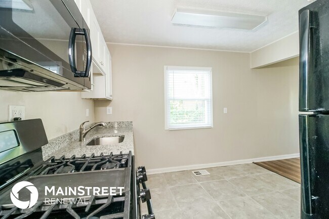 Foto del edificio - 890 Bucknell Rd