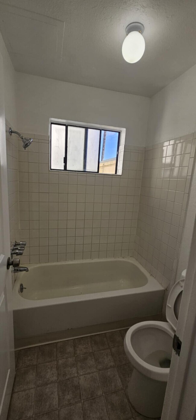 Foto del edificio - Mission Bart Apartments - Newly Renovated