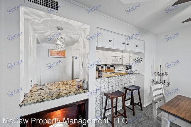 Foto del edificio - 3 br, 2 bath House - 388 Driftwood Ct. Uni...